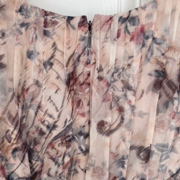 Haute Hippie Silk Floral Runway Top, Sz 10 - Picture 7 of 9